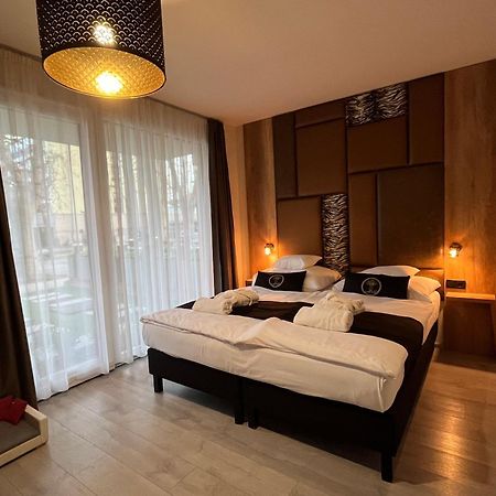 Baobab Suites Siófok Extérieur photo