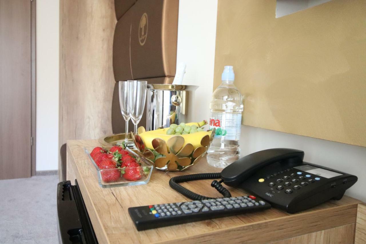 Baobab Suites Siófok Extérieur photo